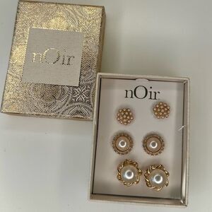 nOir Elegant Faux Pearl & Gold-Tone Earrings Set —Retro Glam Bridal Wedding NWT